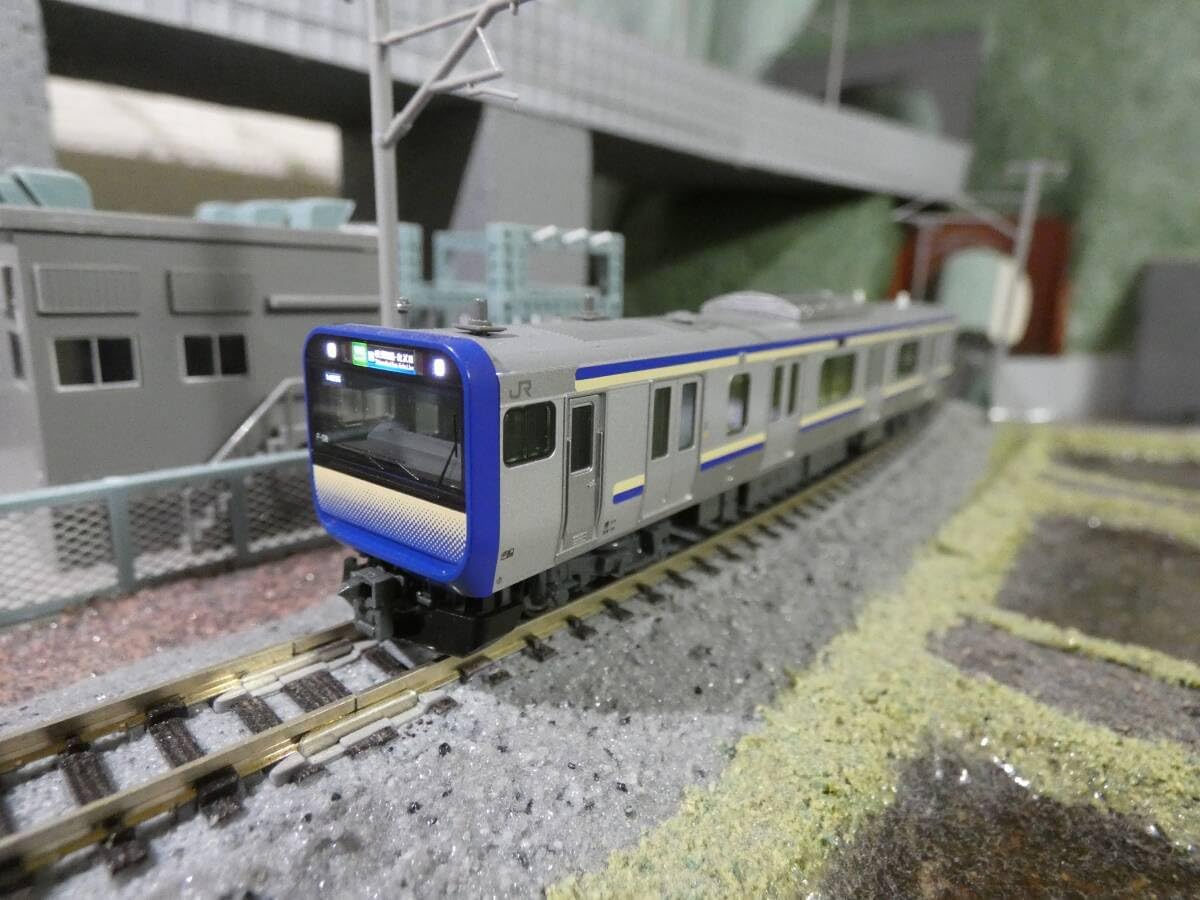 KATO 10-1702 E235系1000番台横須賀・総武快速線 基本セット クハE234